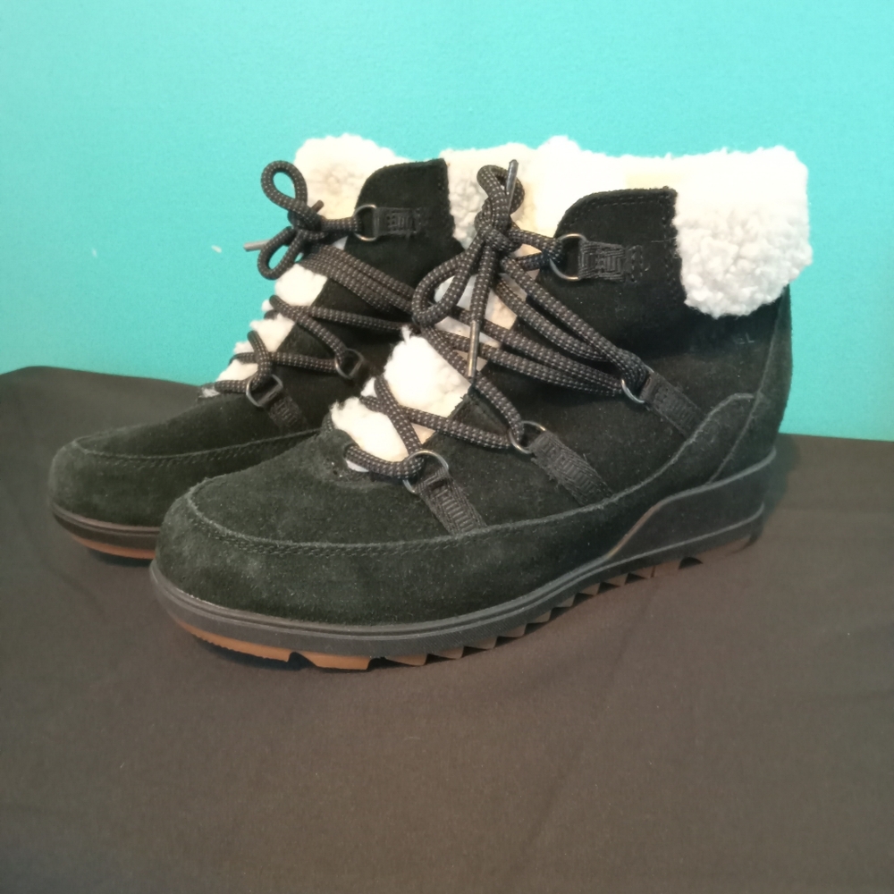 Sorel Evie Cozy Lace-Up Wedge Booties - Waterproof, Suede For Women 668sn